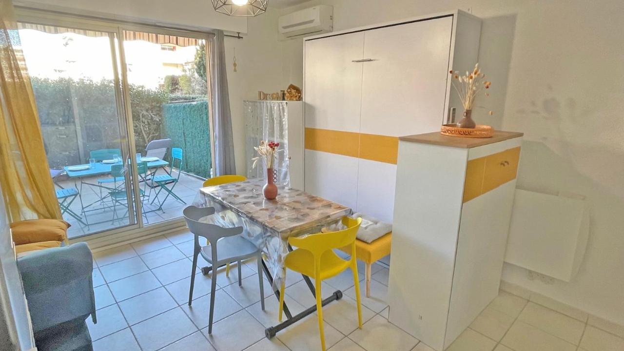 Apartament Santa Cruz Sainte-Maxime Zewnętrze zdjęcie